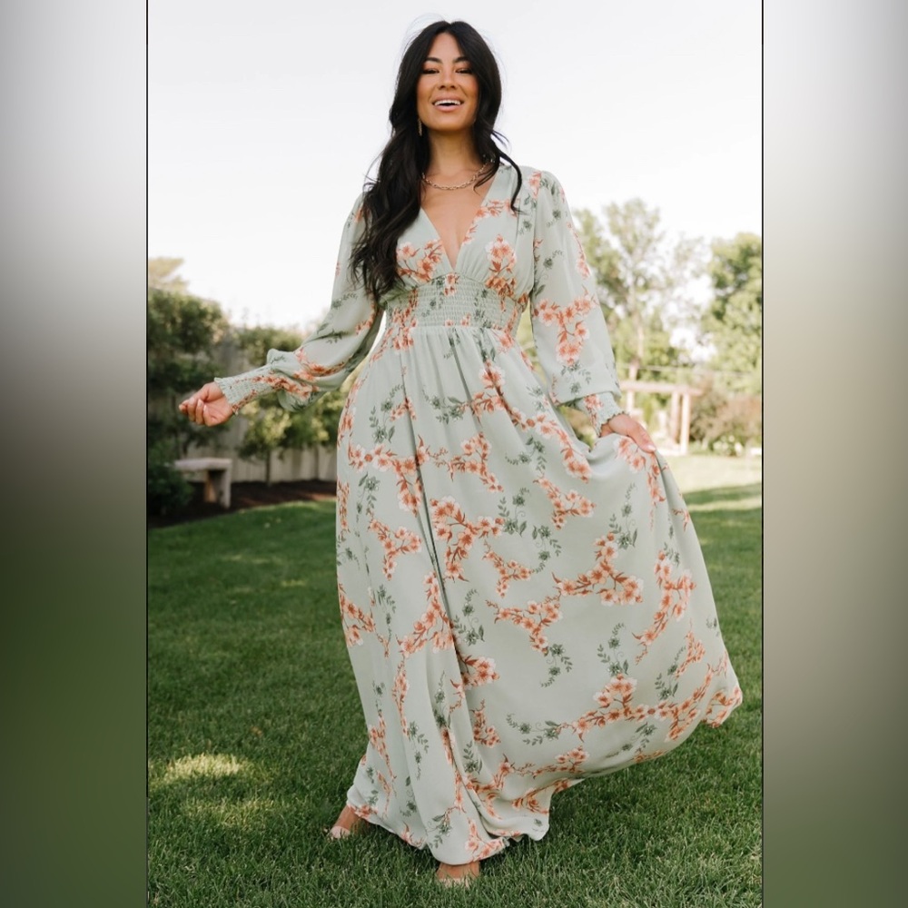 Olivia Maxi Dress | Sage + Peach Floral - S from Baltic Born - worn once